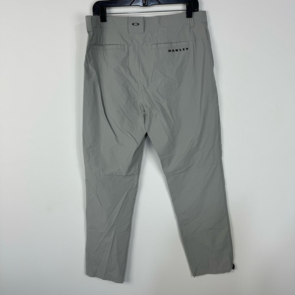 Oakley Gray Grey Performance Golf Pants - Picture 2 of 3